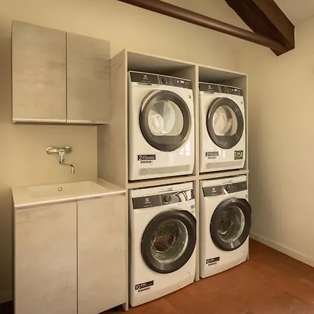 Castello Di - Agrituristico Agroturismo