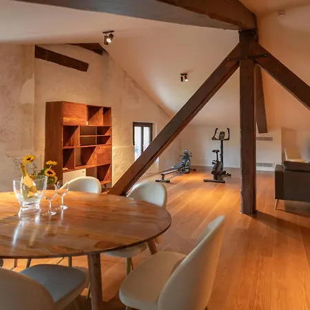 Castello Di - Agrituristico Agroturismo