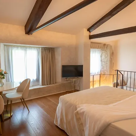 Agroturismo Castello Di - Agrituristico *