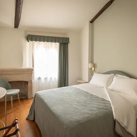 Agroturismo Castello Di - Agrituristico *